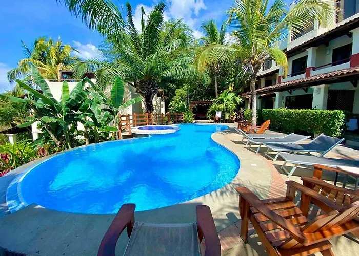 Casa de férias Stylish & Comfortable With Balconies Coco
