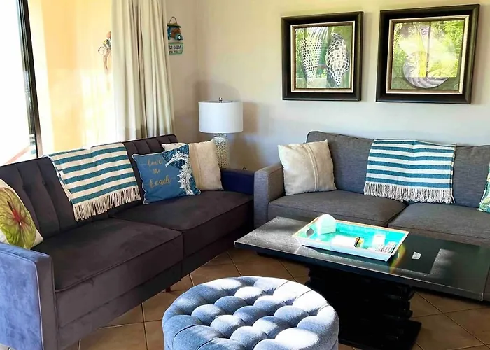 Stylish & Comfortable With Balconies * Coco