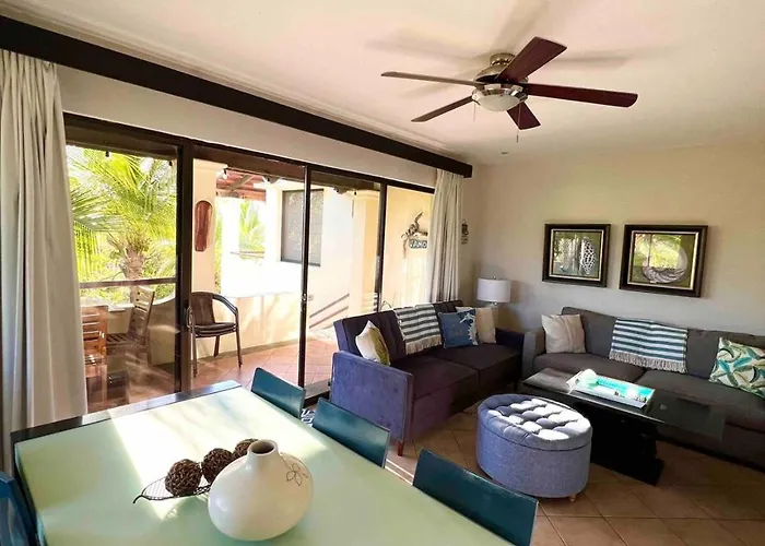 Stylish & Comfortable With Balconies Сasa de vacaciones Coco