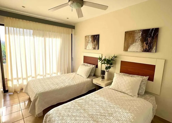Stylish & Comfortable With Balconies Casa de férias *